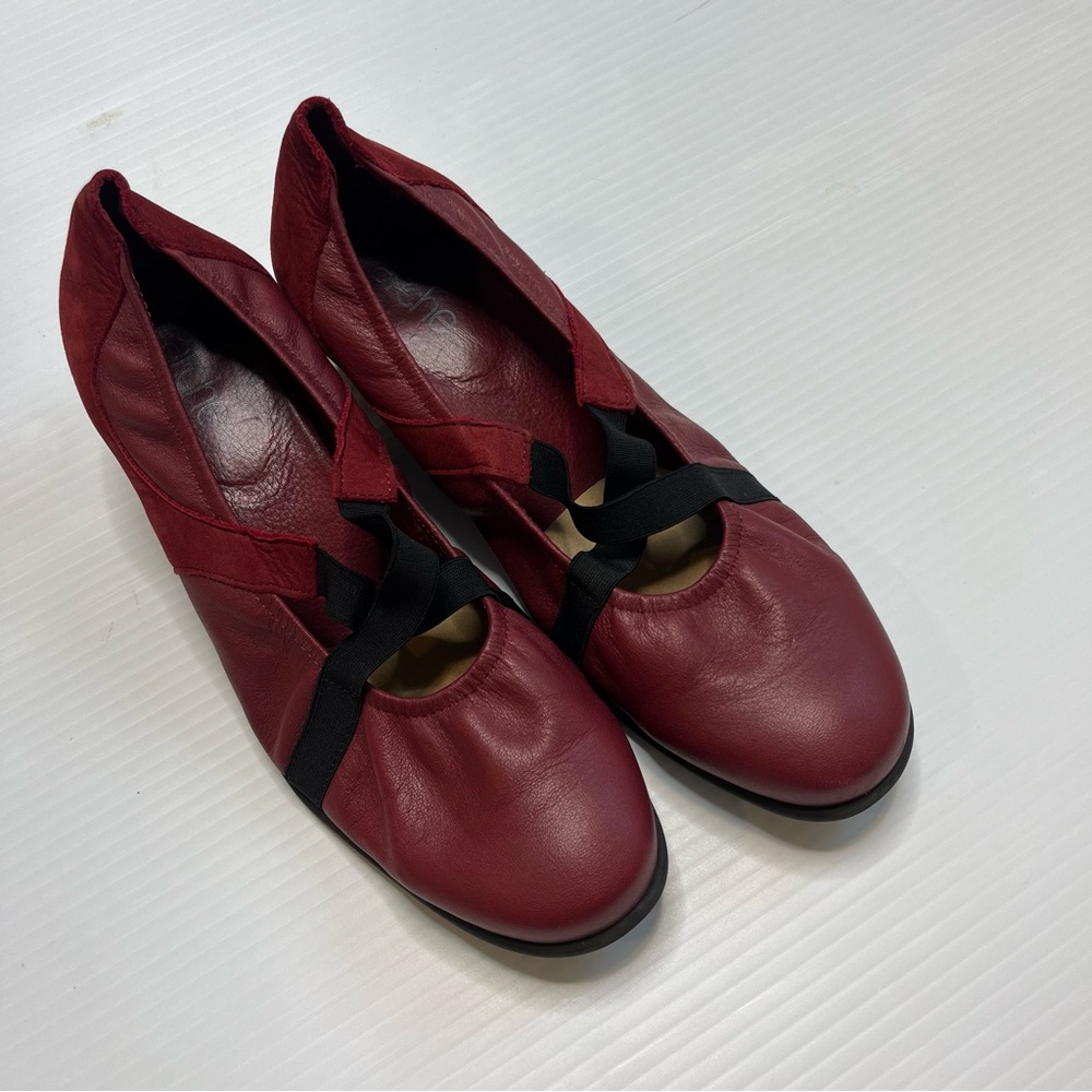 ARCHE Red Nubuck Suede Latex Wedge Criss Cross Slip On Shoes